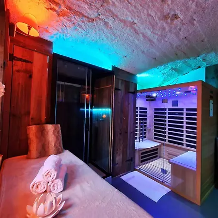 Le Cosy *